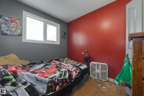 1330 72 Street, Edmonton, AB - Indoor Photo Showing Bedroom