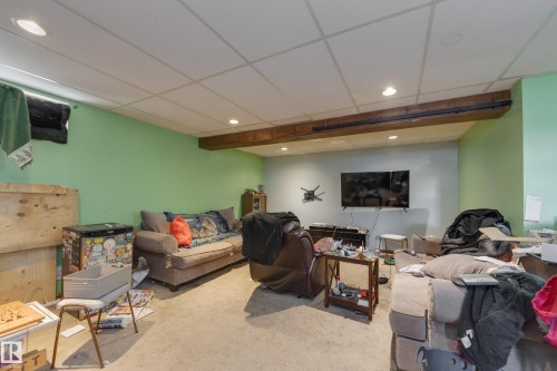 1330 72 Street, Edmonton, AB - Indoor