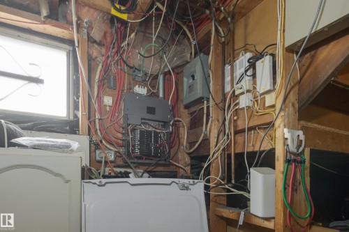 1330 72 Street, Edmonton, AB - Indoor Photo Showing Basement