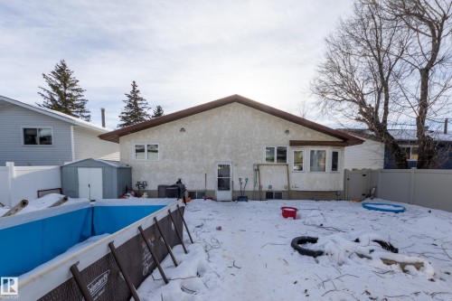1330 72 Street, Edmonton, AB - Outdoor