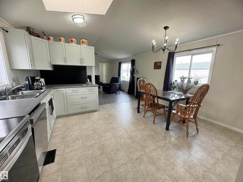 83 9501 104 Ave, Westlock, AB - Indoor