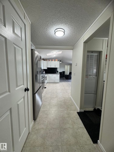 83 9501 104 Ave, Westlock, AB - Indoor Photo Showing Other Room