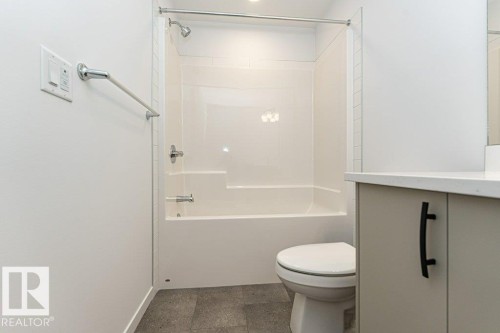 Full bath with bathtub / shower combination and vanity - 3790 Wren Loop, Edmonton, AB - Indoor Photo Showing Bathroom