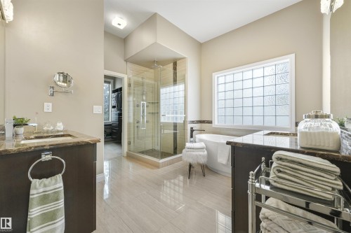 1130 Twin Brooks Point(E), Edmonton, AB - Indoor