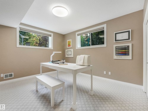 1130 Twin Brooks Point(E), Edmonton, AB - Indoor