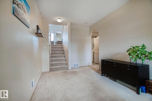 1825 Tufford Way, Edmonton, AB - Indoor Photo Showing Other Room