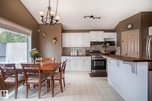 1825 Tufford Way, Edmonton, AB - Indoor