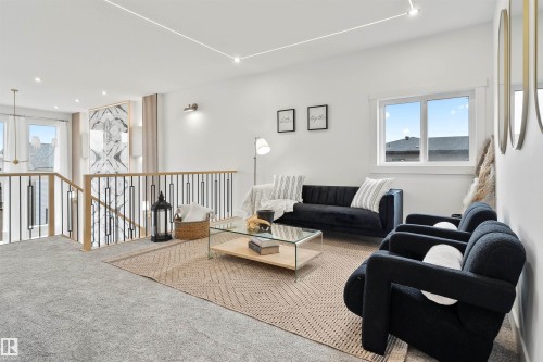 Carpeted living room with recessed lighting - 13152 187 Avenue, Edmonton, AB - Indoor