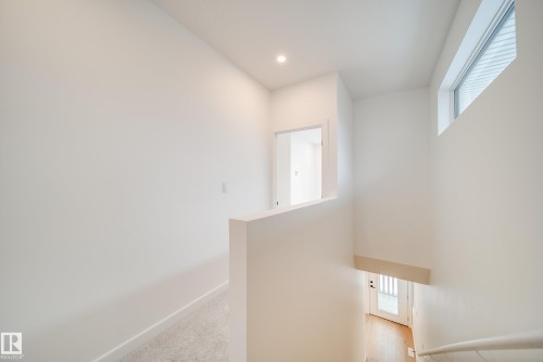 7540 80 Avenue, Edmonton, AB - Indoor Photo Showing Other Room