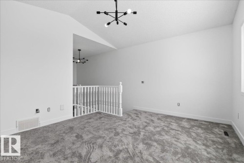 8916 175 Avenue, Edmonton, AB - Indoor Photo Showing Other Room