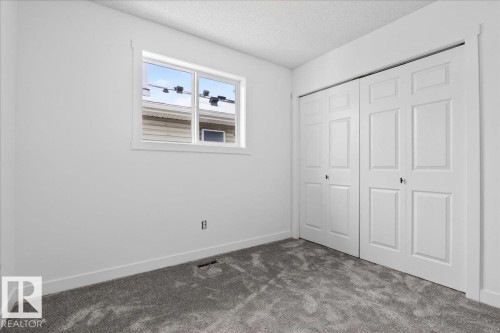 8916 175 Avenue, Edmonton, AB - Indoor Photo Showing Other Room