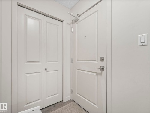212 508 Albany Way, Edmonton, AB - Indoor Photo Showing Other Room
