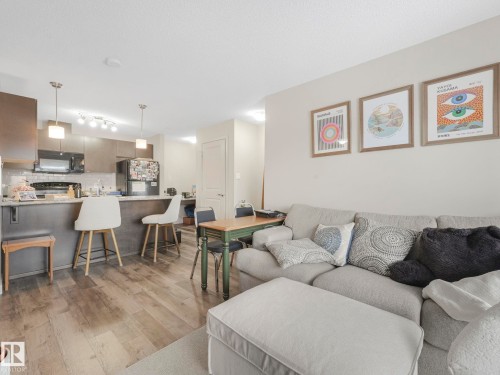 212 508 Albany Way, Edmonton, AB - Indoor Photo Showing Other Room