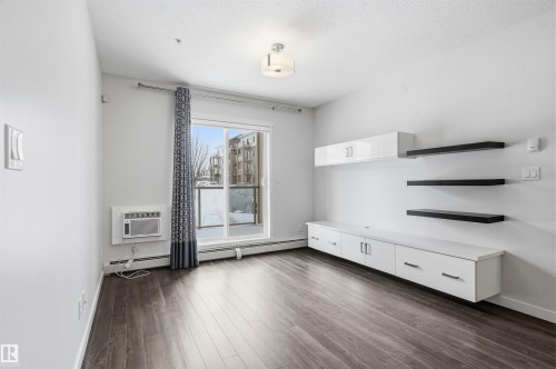 106 812 Welsh Drive, Edmonton, AB - Indoor