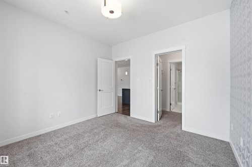 106 812 Welsh Drive, Edmonton, AB - Indoor Photo Showing Other Room
