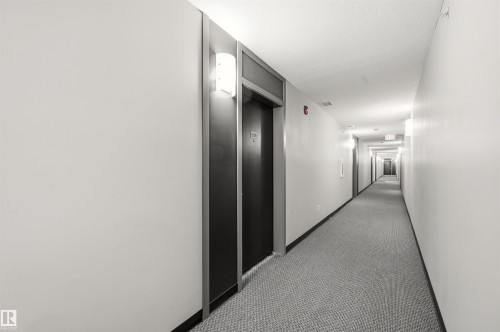 106 812 Welsh Drive, Edmonton, AB - Indoor Photo Showing Other Room