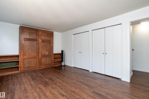 10015 97 Avenue, Edmonton, AB - Indoor Photo Showing Other Room
