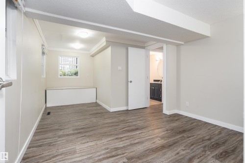 10015 97 Avenue, Edmonton, AB - Indoor Photo Showing Other Room