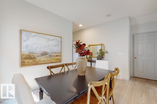8612 183 Avenue, Edmonton, AB - Indoor Photo Showing Dining Room