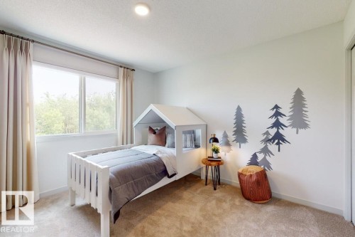 8612 183 Avenue, Edmonton, AB - Indoor Photo Showing Bedroom