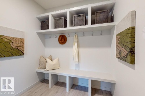 8612 183 Avenue, Edmonton, AB - Indoor