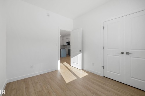 20711 43 Avenue, Edmonton, AB - Indoor Photo Showing Other Room