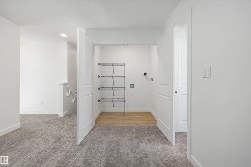20711 43 Avenue, Edmonton, AB - Indoor Photo Showing Other Room