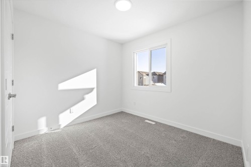 20715 43 Avenue, Edmonton, AB - Indoor Photo Showing Other Room