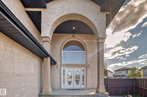 16104 136 Street, Edmonton, AB - Outdoor