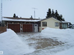 5821 49A Street  Vegreville, AB T9C 1H2