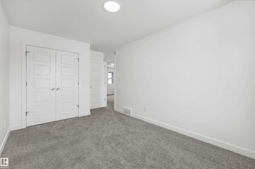 8704 183 Avenue, Edmonton, AB - Indoor