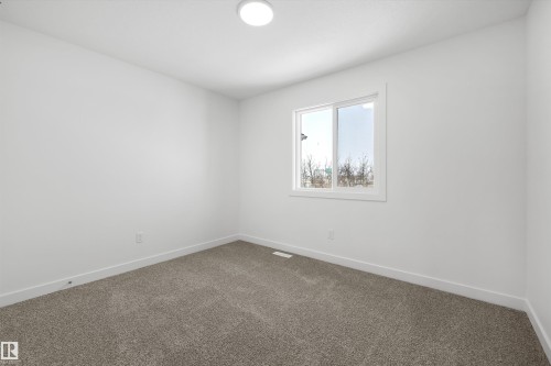 8704 183 Avenue, Edmonton, AB - Indoor Photo Showing Other Room