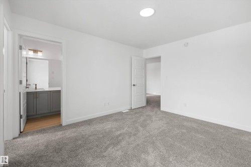 8704 183 Avenue, Edmonton, AB - Indoor Photo Showing Other Room