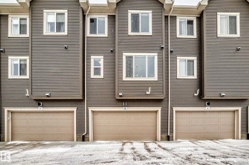 36 2072 Wonnacott Way, Edmonton, AB - Outdoor