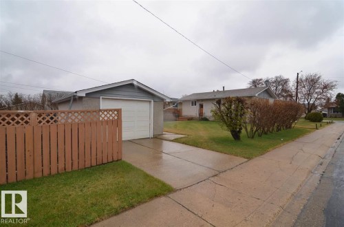 4505 57 Avenue, Barrhead, AB - Outdoor