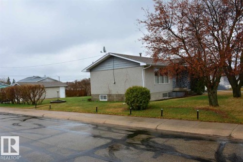 4505 57 Avenue, Barrhead, AB - Outdoor