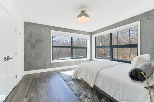 9213 97 Street, Edmonton, AB - Indoor Photo Showing Bedroom