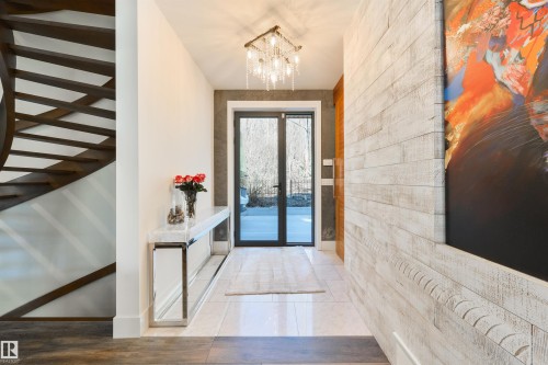 9213 97 Street, Edmonton, AB - Indoor Photo Showing Other Room