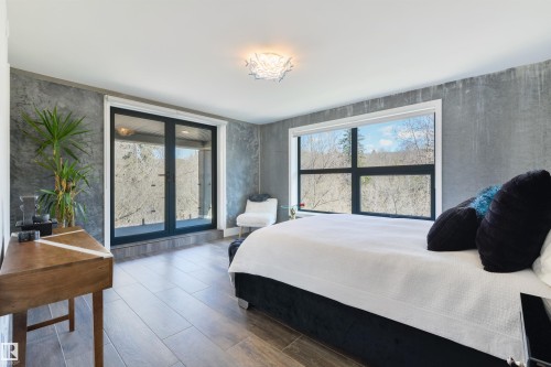 9213 97 Street, Edmonton, AB - Indoor Photo Showing Bedroom