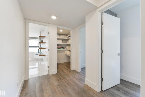 9213 97 Street, Edmonton, AB - Indoor Photo Showing Other Room