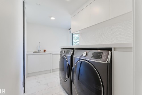 9213 97 Street, Edmonton, AB - Indoor Photo Showing Laundry Room