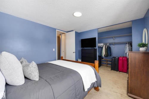 112 16725 106 Street, Edmonton, AB - Indoor Photo Showing Bedroom