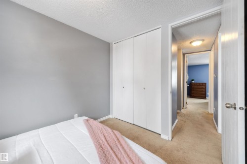 112 16725 106 Street, Edmonton, AB - Indoor Photo Showing Bedroom