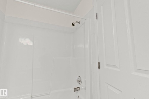 22 9703 174 Street Nw, Edmonton, AB - Indoor Photo Showing Other Room