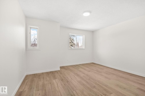 22 9703 174 Street Nw, Edmonton, AB - Indoor Photo Showing Other Room