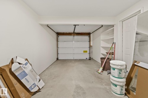 22 9703 174 Street Nw, Edmonton, AB - Indoor Photo Showing Garage