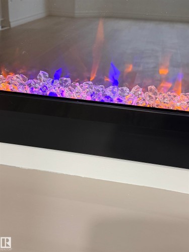 22 9703 174 Street Nw, Edmonton, AB - 