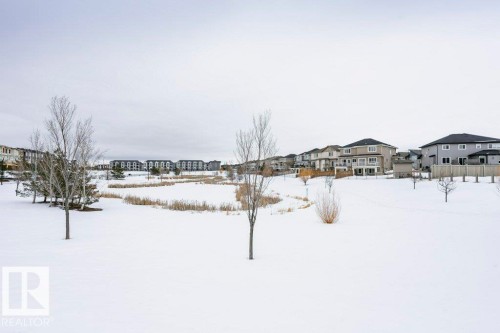 View of yard with a residential view - 6710 Cardinal Road, Edmonton, AB - Outdoor With View