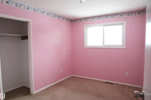 5205 55 Street, Thorsby, AB - Indoor Photo Showing Other Room