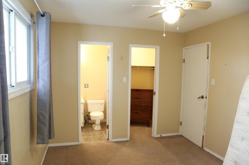 5205 55 Street, Thorsby, AB - Indoor Photo Showing Other Room